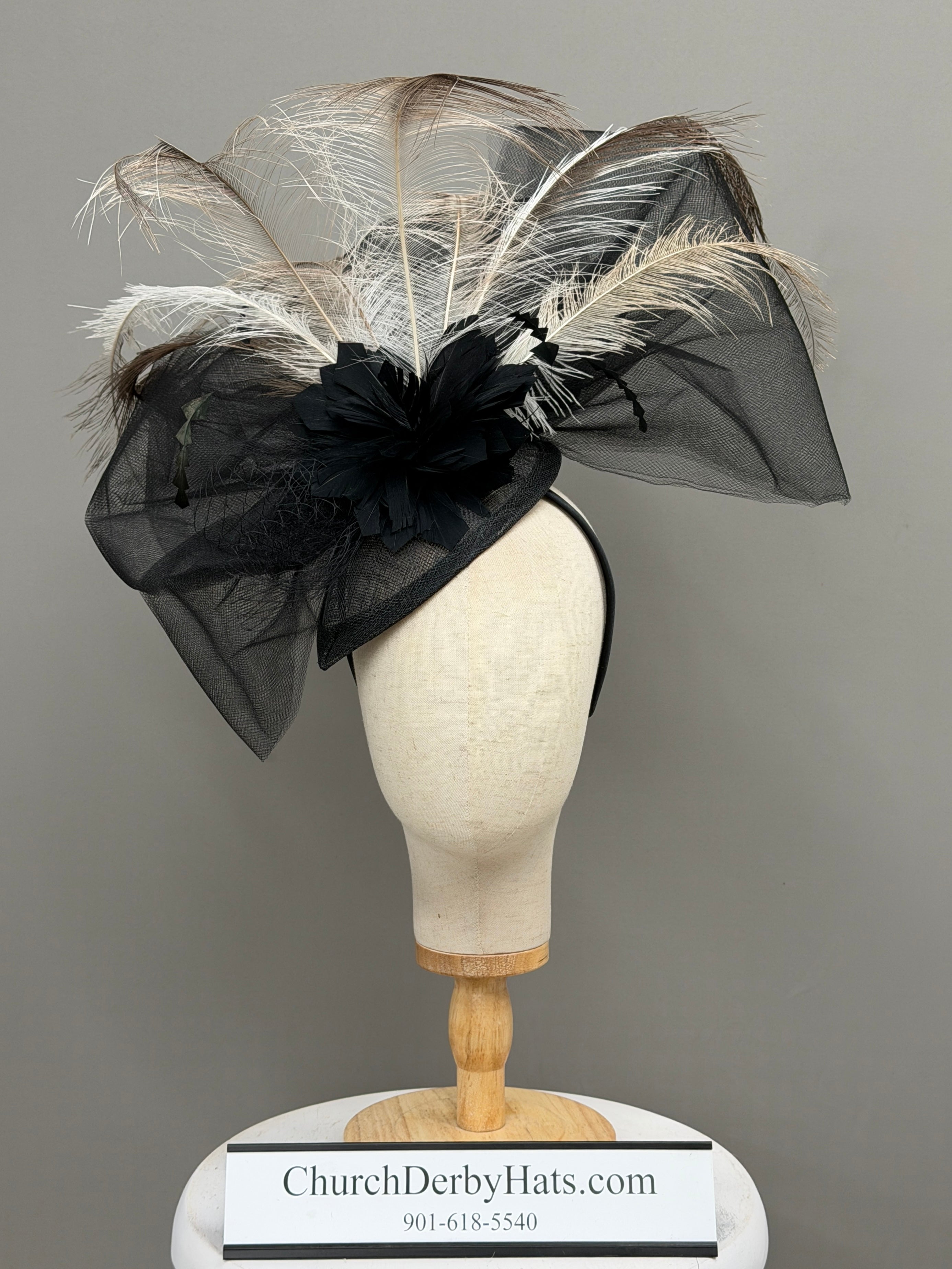 Demure by Vance