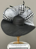 Classic Derby Red Rose
