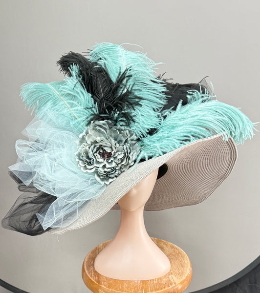 Gorgeous Ostrich!