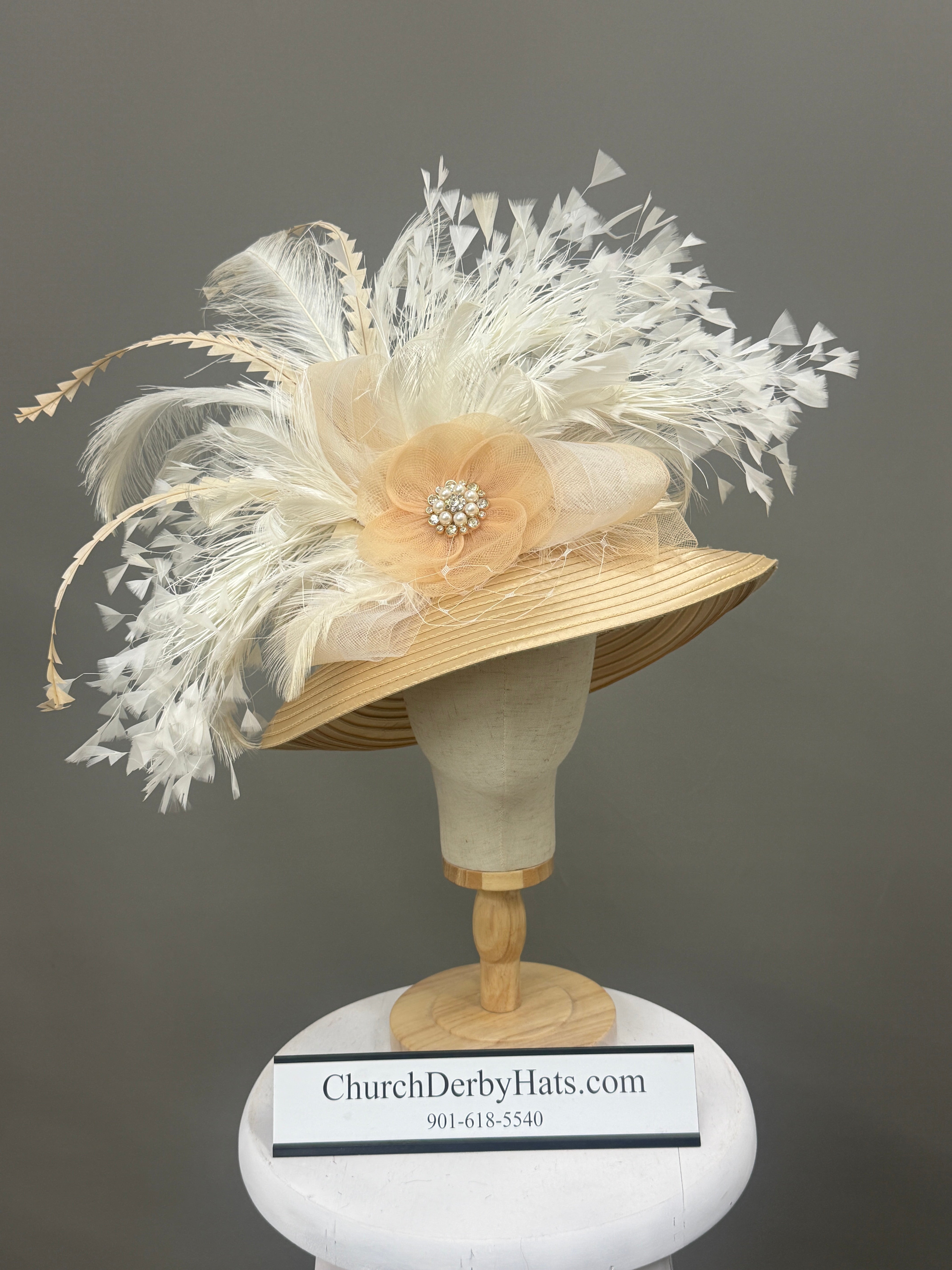 Crème brûlée - Kentucky Derby Hat